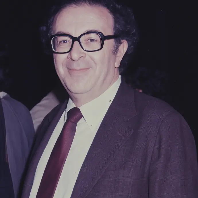 Hugo Miller, Cofundador de la Escuela de Locutores de Chile
